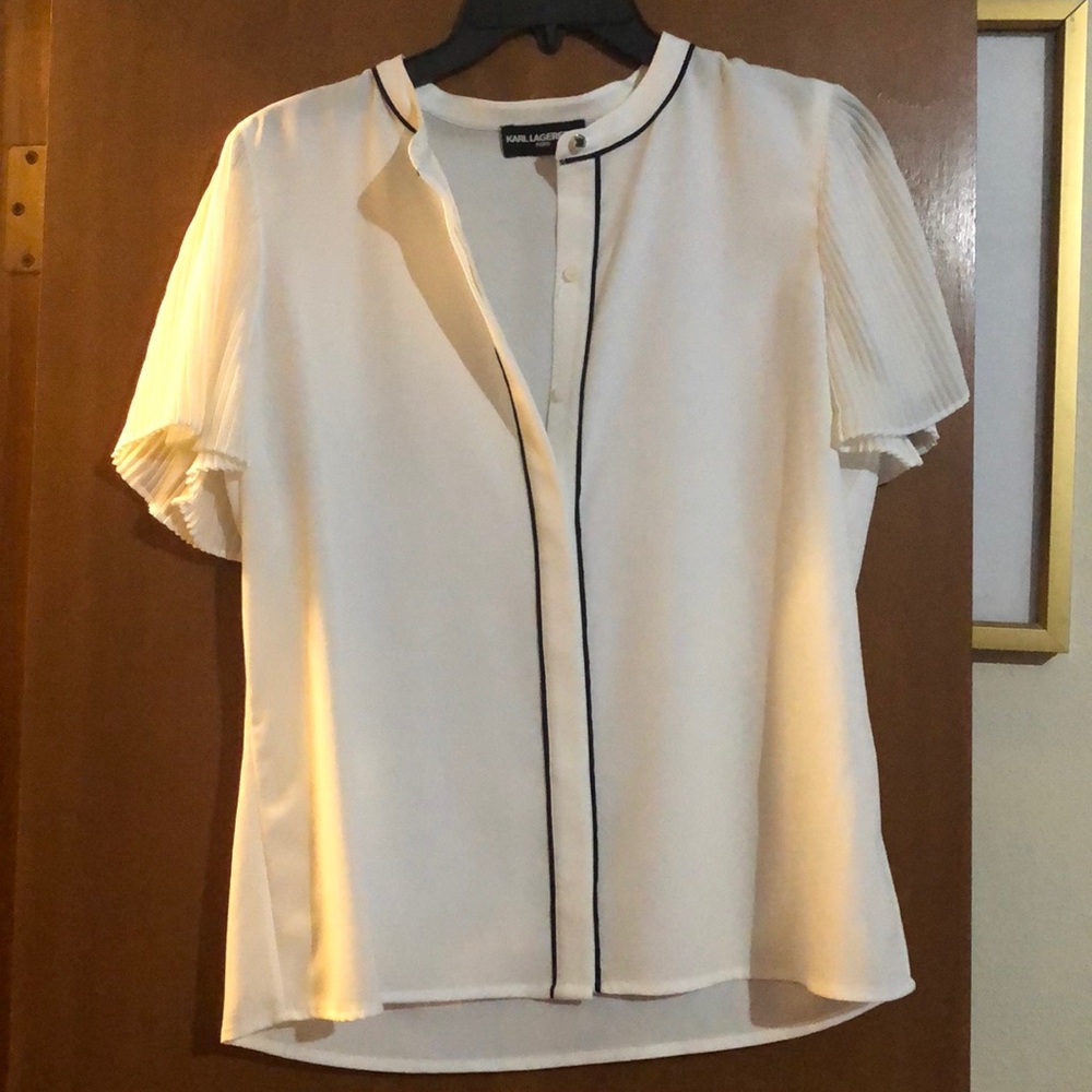 Women’s Blouse